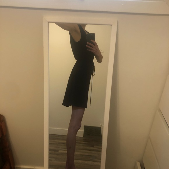 Deep v black mini dress with tie belt - Picture 2 of 5